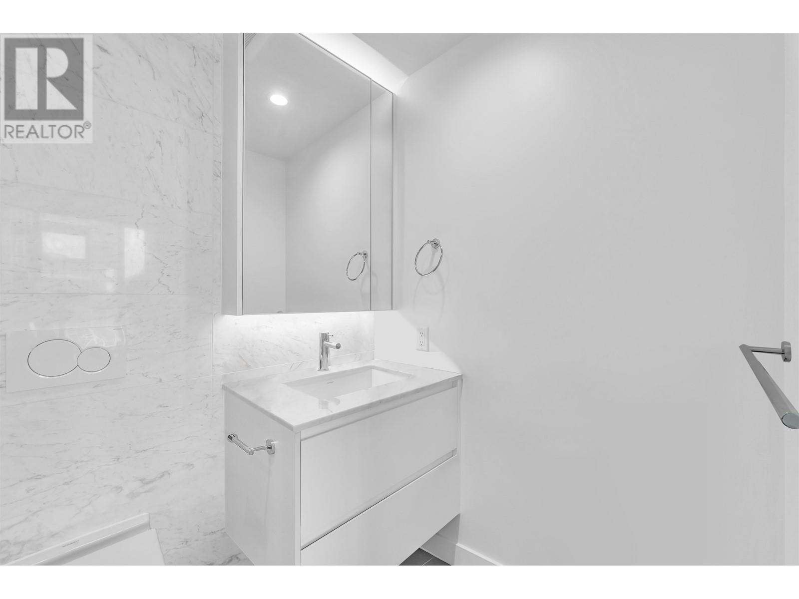 Photo 12 of 4002 6000 Mckay Avenue, Burnaby BC