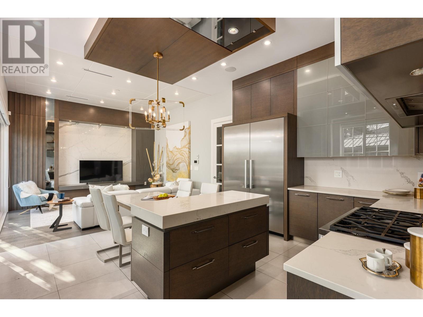 Photo 33 of 2638 W 22nd Avenue, Vancouver BC
