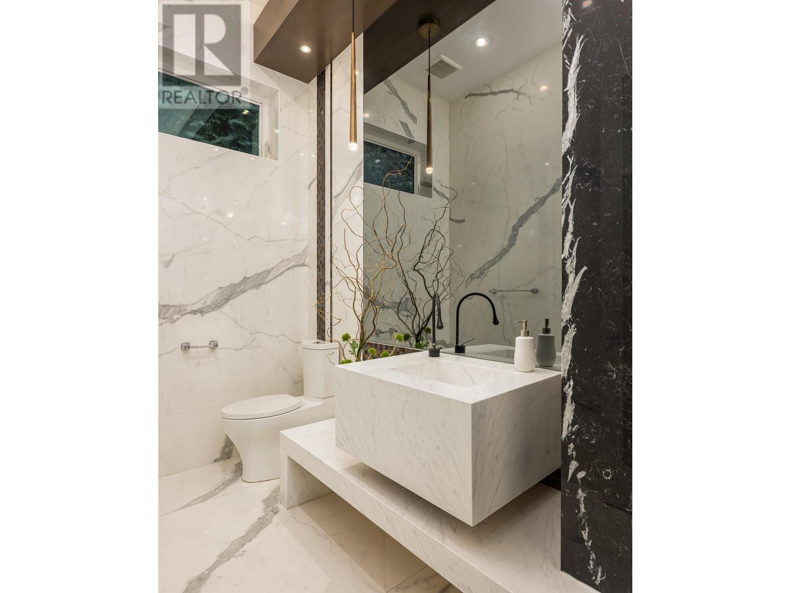 Photo 34 of 2638 W 22nd Avenue, Vancouver BC
