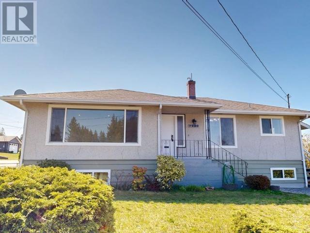 7228 BARNET STREET, Powell River