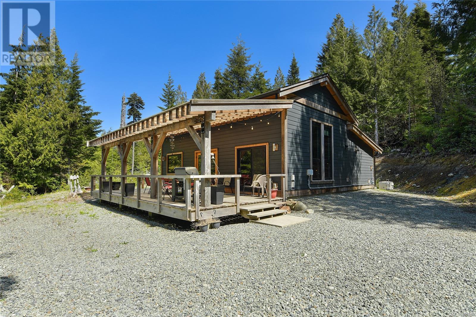  17176 OSPREY Place, Port Renfrew