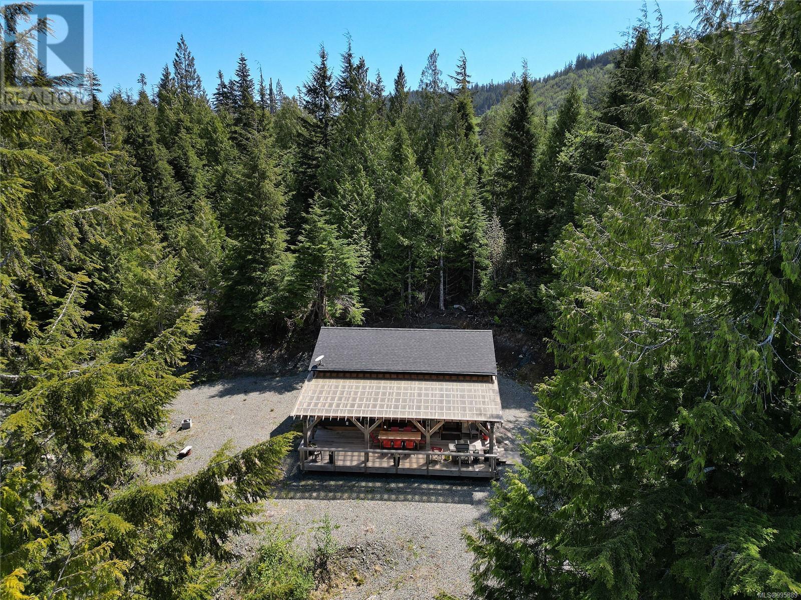  17176 OSPREY Place, Port Renfrew