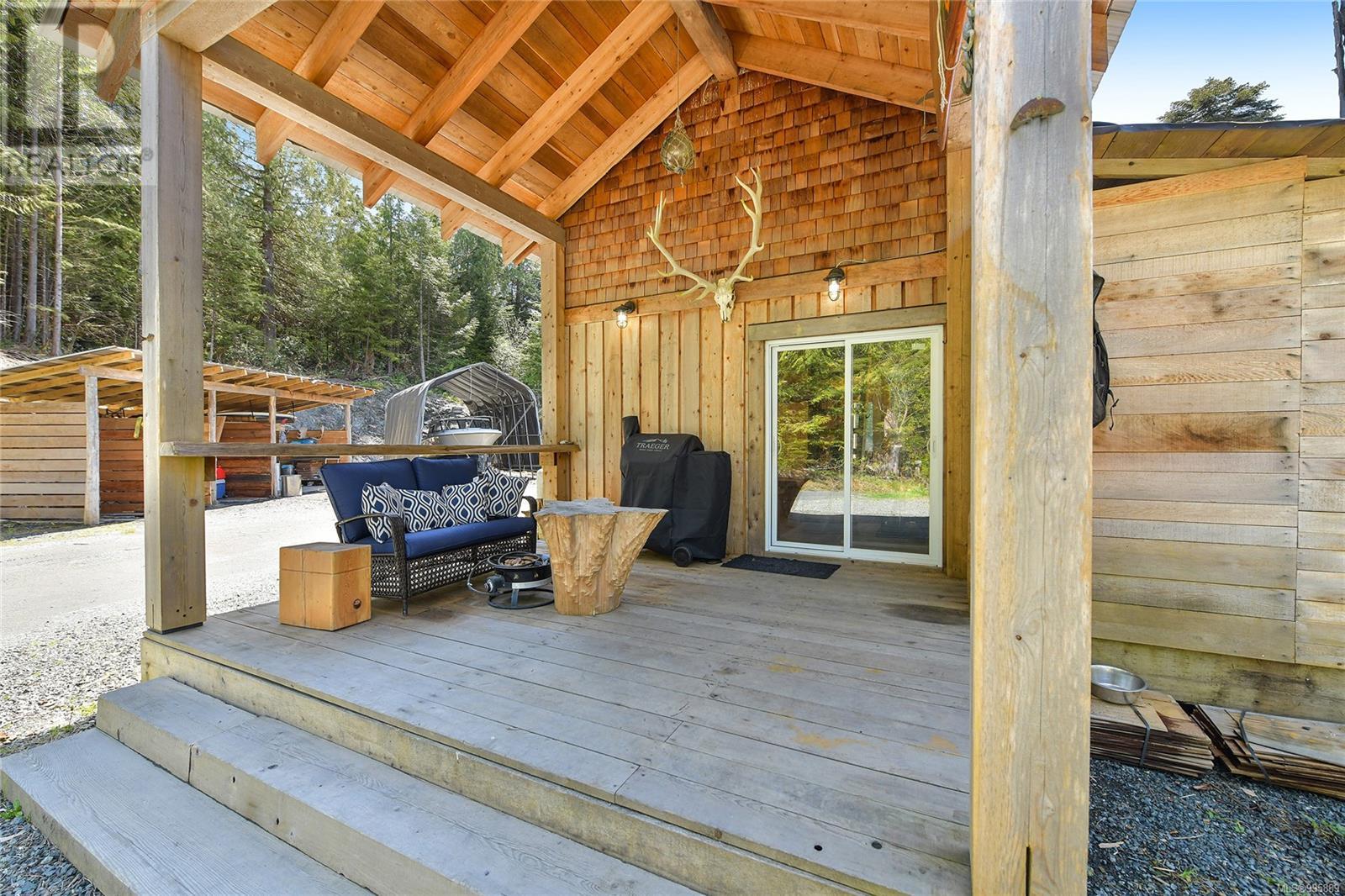  17176 OSPREY Place, Port Renfrew