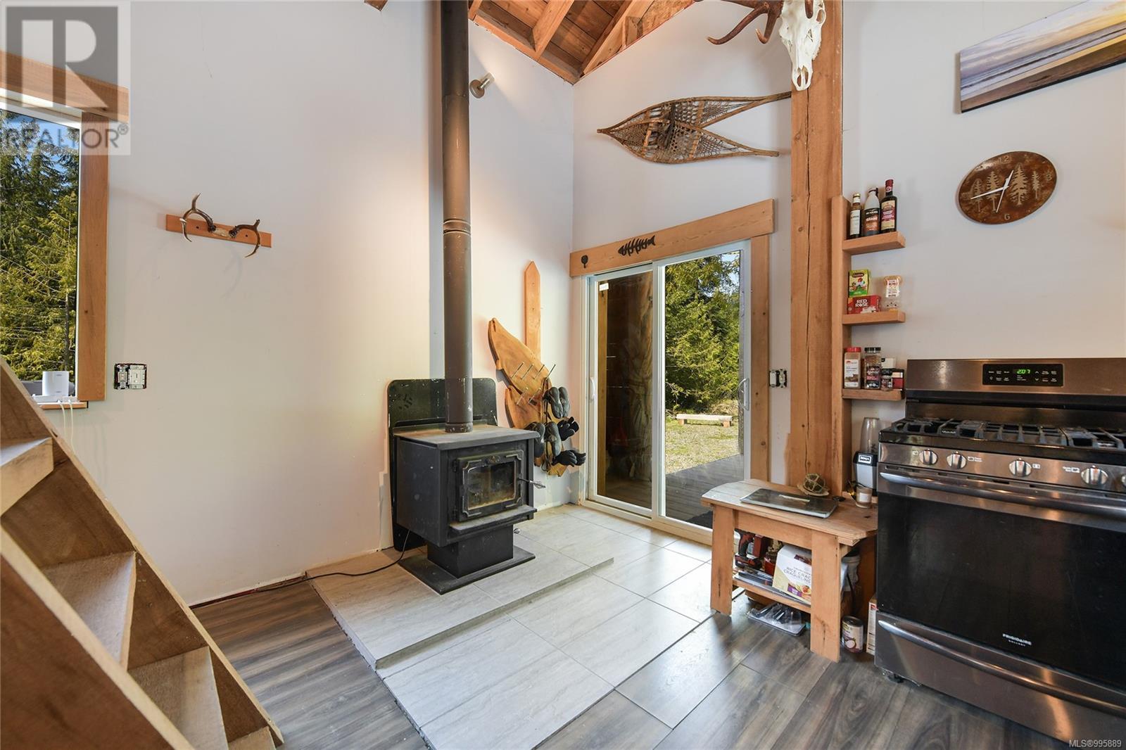  17176 OSPREY Place, Port Renfrew
