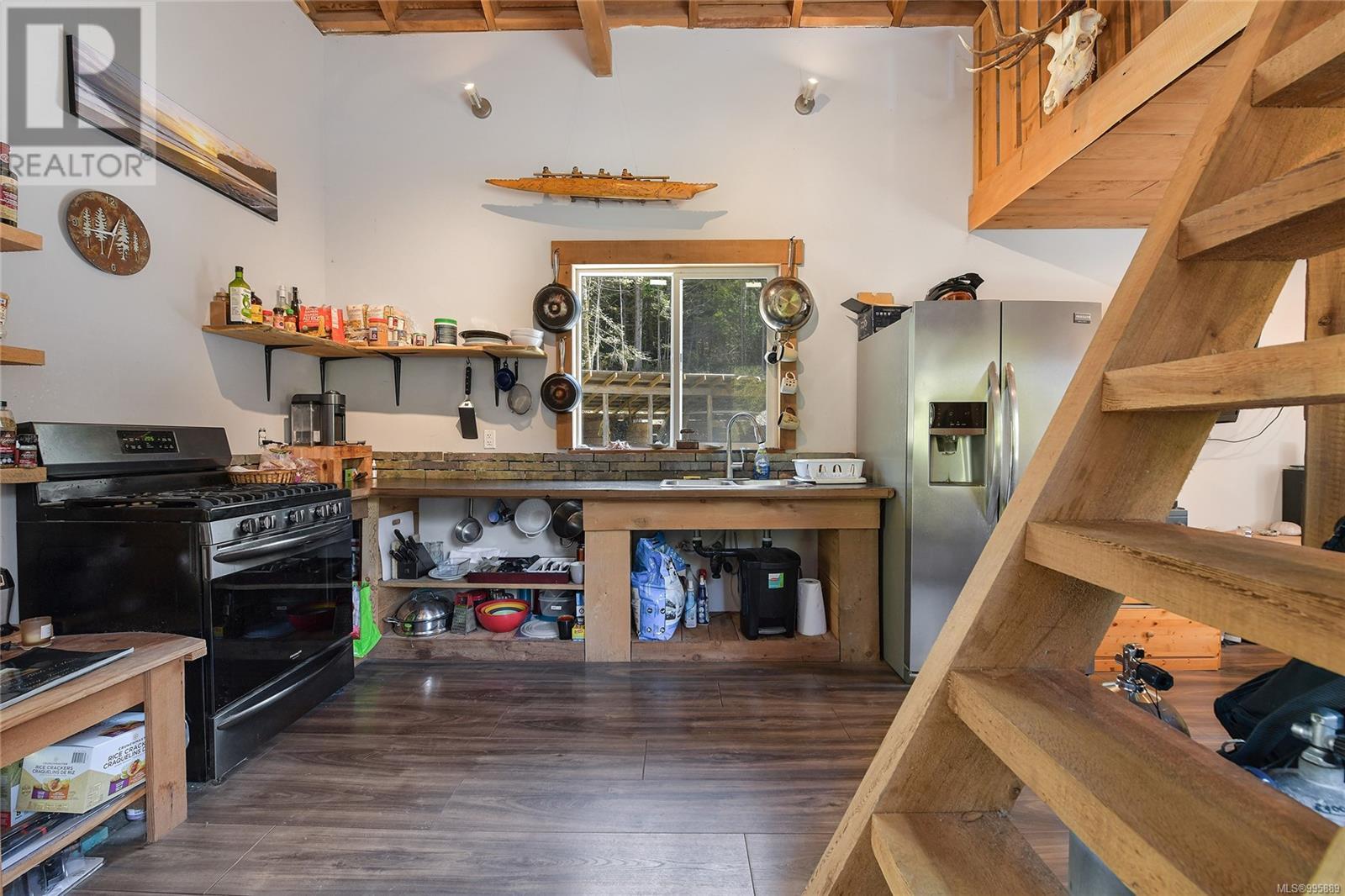  17176 OSPREY Place, Port Renfrew