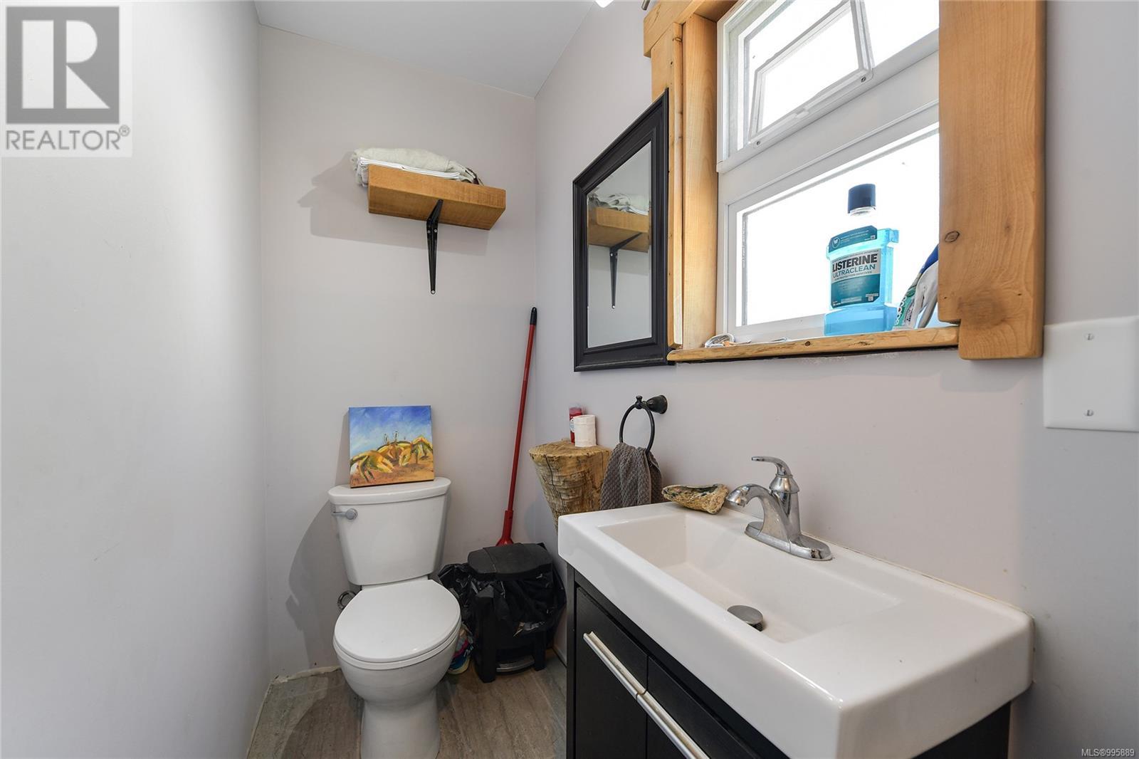  17176 OSPREY Place, Port Renfrew
