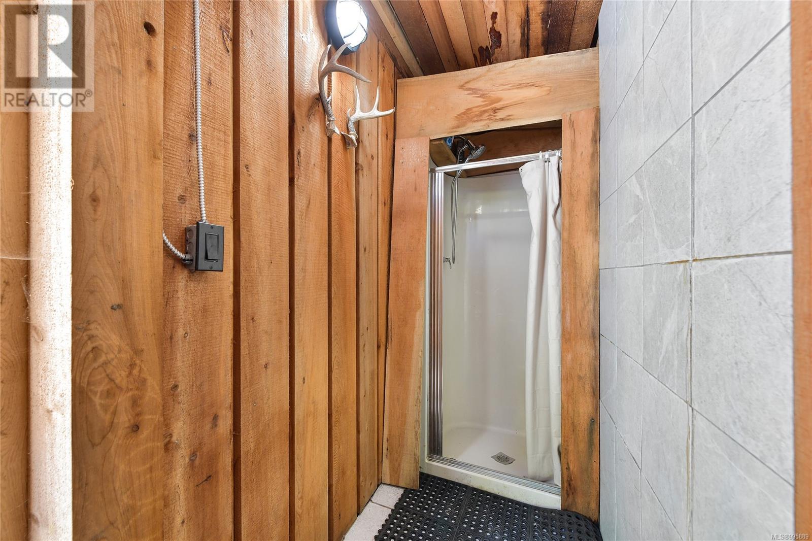  17176 OSPREY Place, Port Renfrew