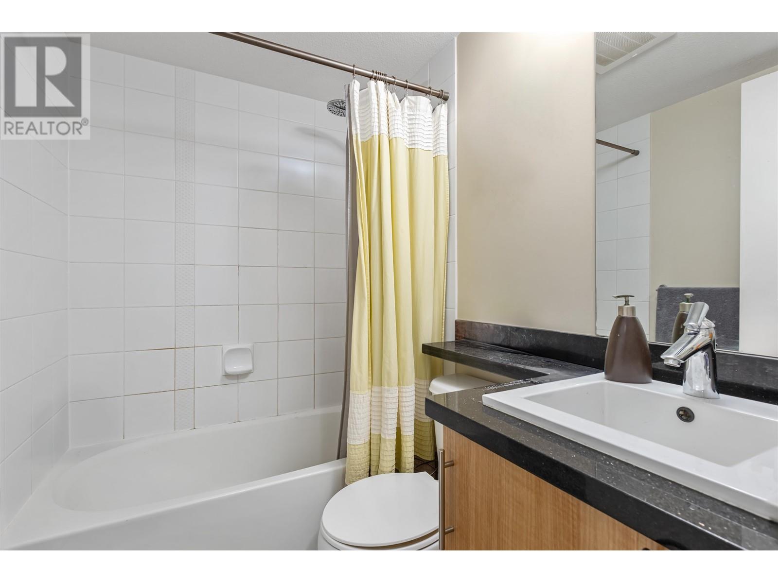203 3240 ST JOHNS STREET, Port Moody real estate listing R2992236