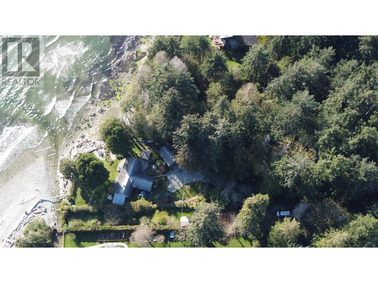 2873 LOWER ROAD, Roberts Creek