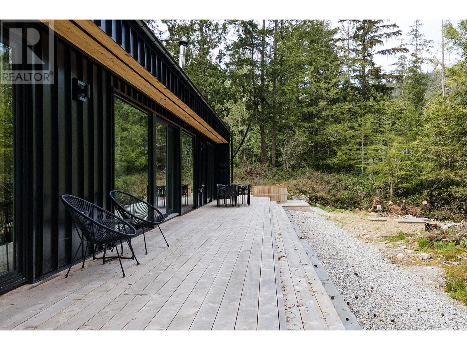 13801 LEE ROAD, Pender Harbour
