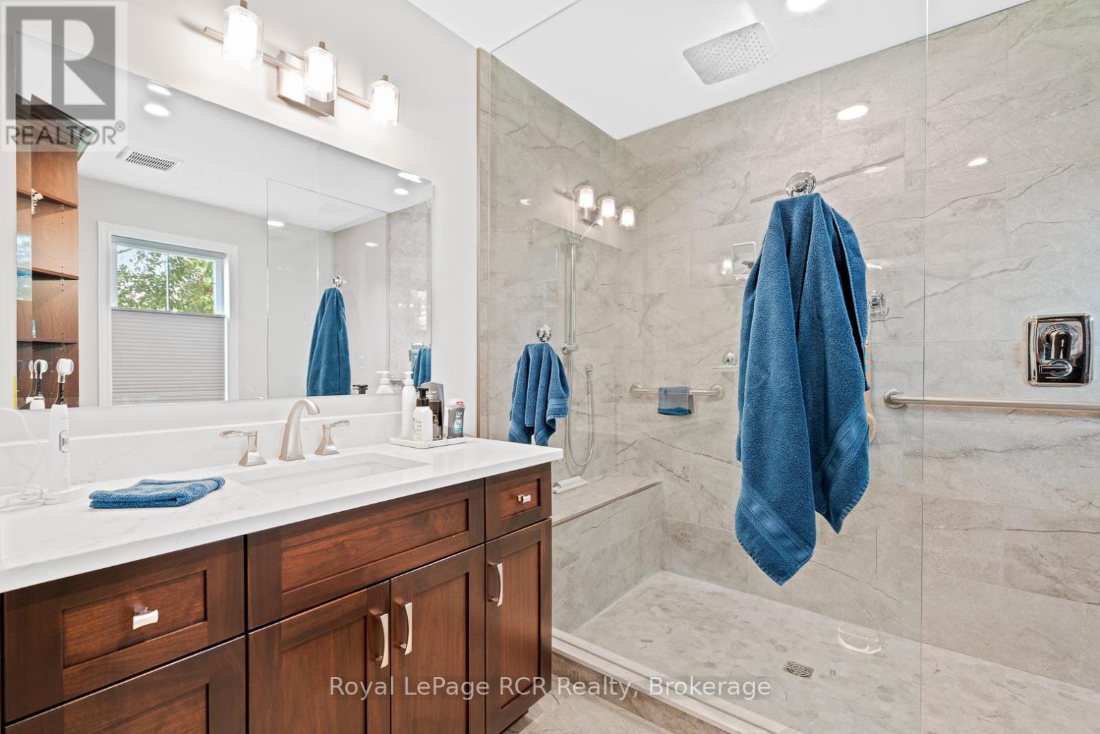 Photo 4 of 302769 Douglas Street, West Grey ON