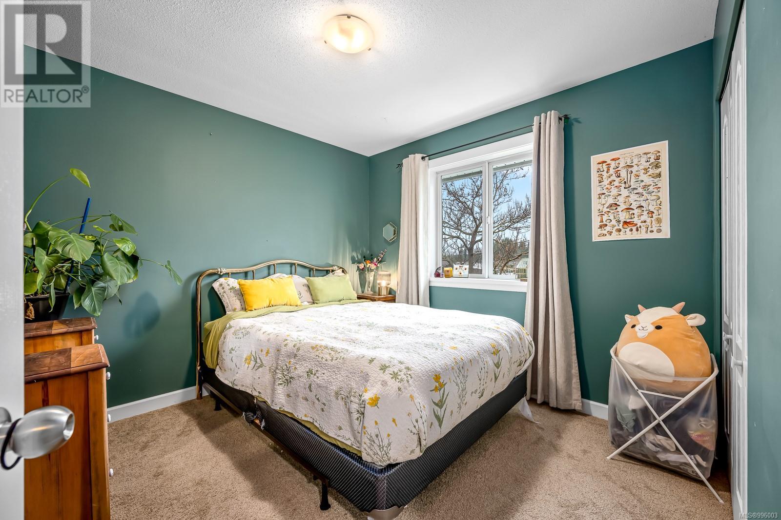 A 2778 Kendal Ave, Cumberland