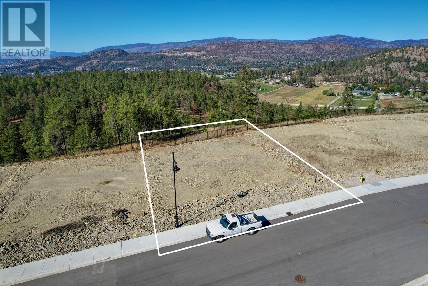  670 Kingswood Terrace, Kelowna