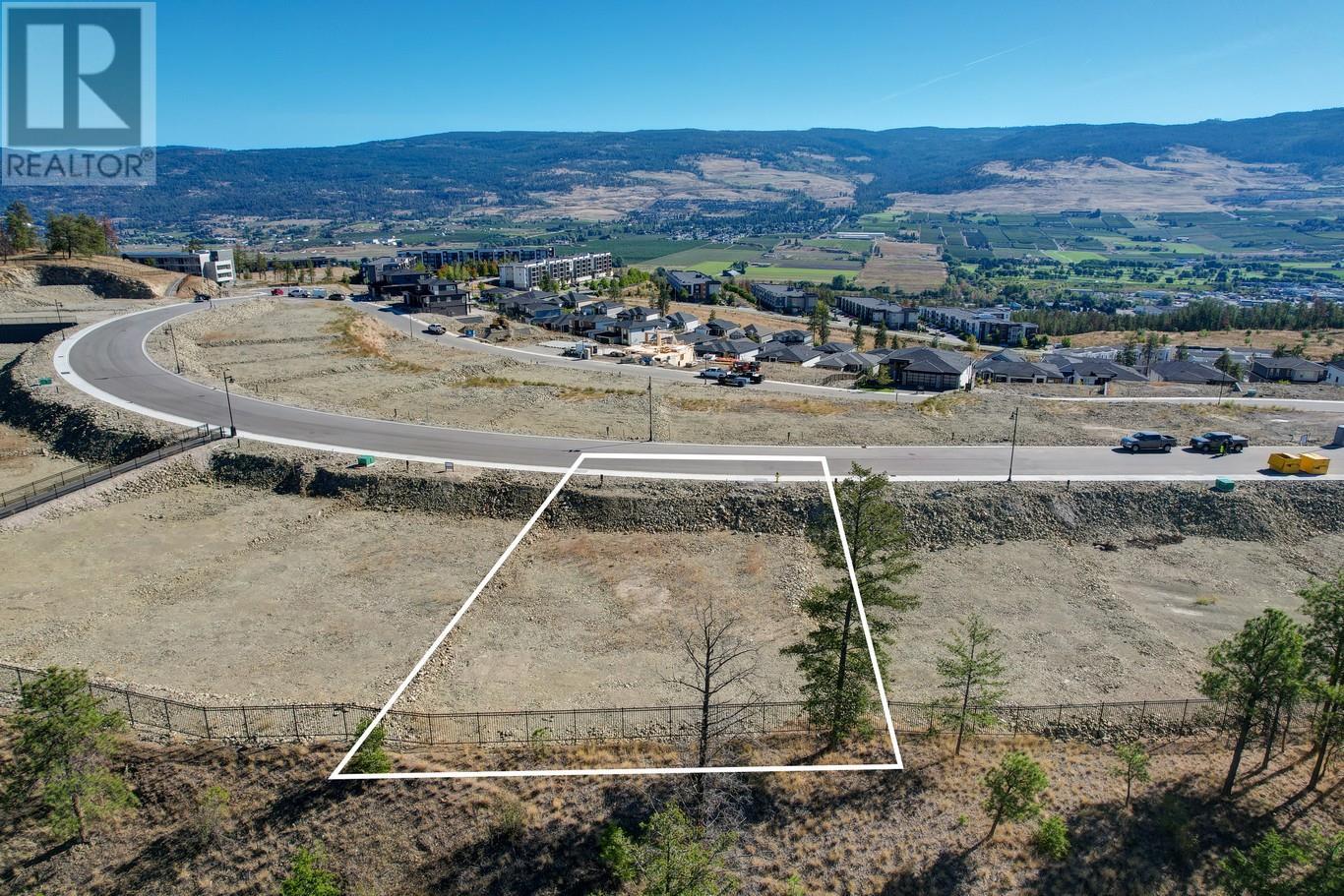  678 Kingswood Terrace, Kelowna