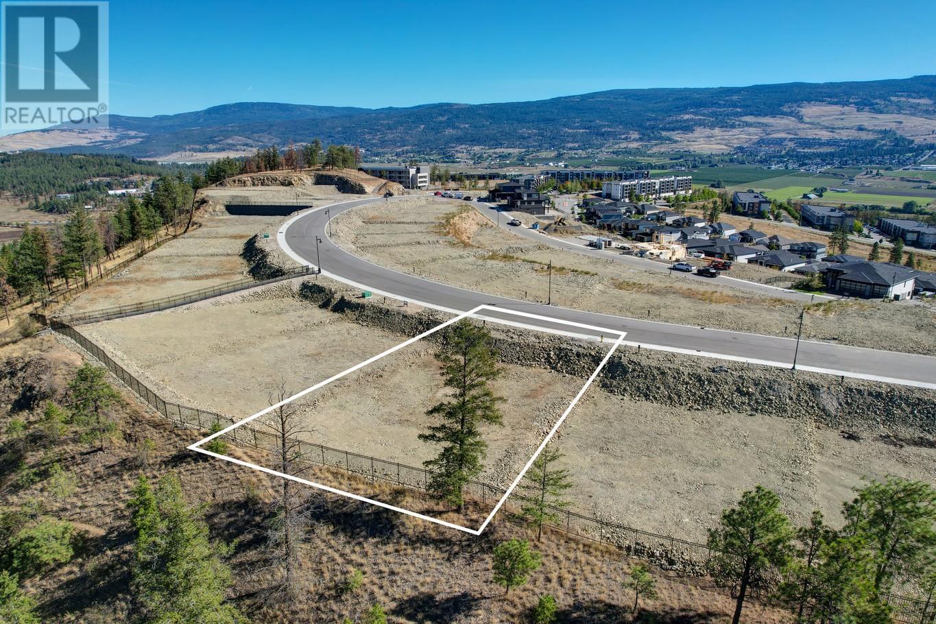  678 Kingswood Terrace, Kelowna