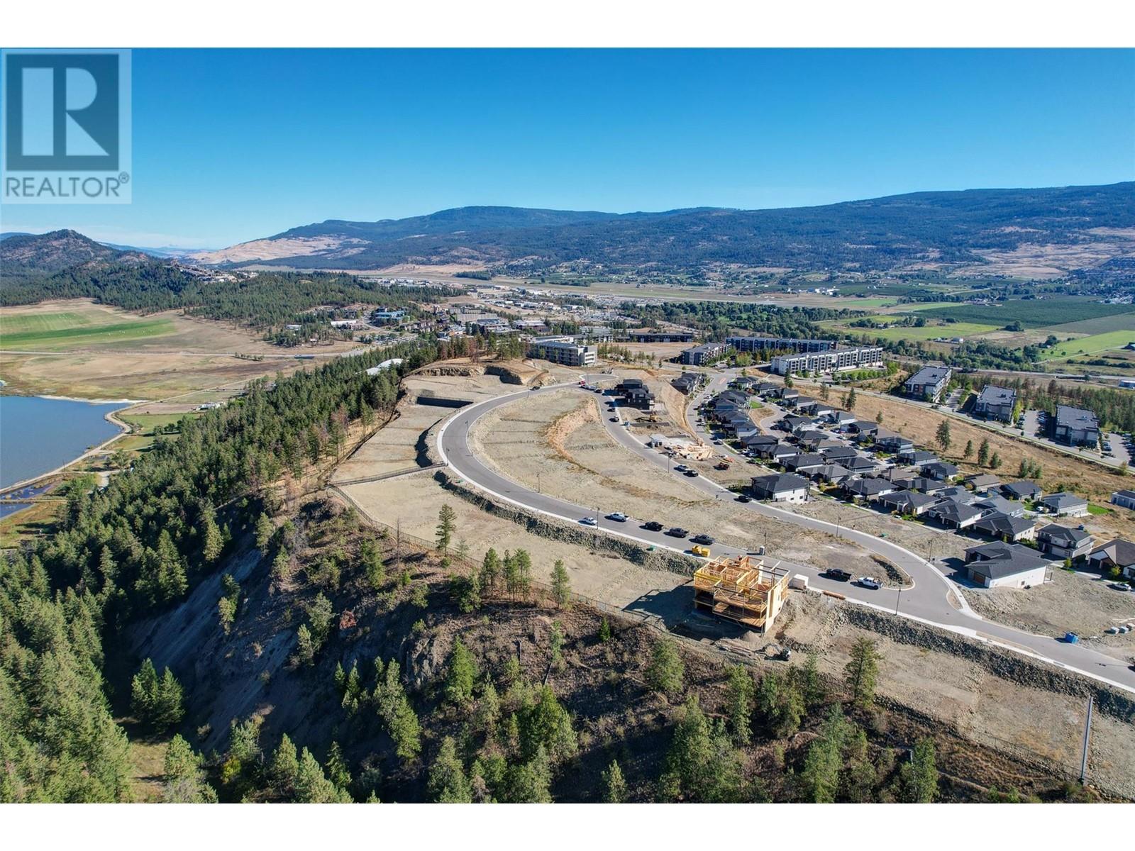  710 Kingswood Terrace, Kelowna