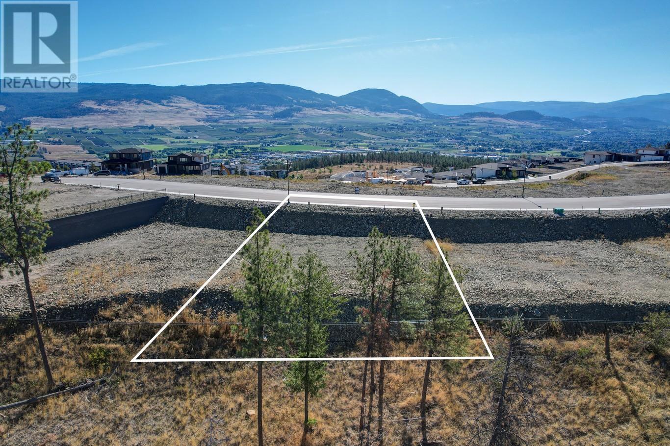  726 Kingswood Terrace, Kelowna
