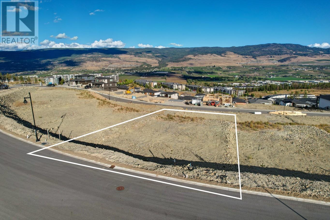 Photo 2 of 711 Kingswood Terrace Lot 60, Kelowna BC