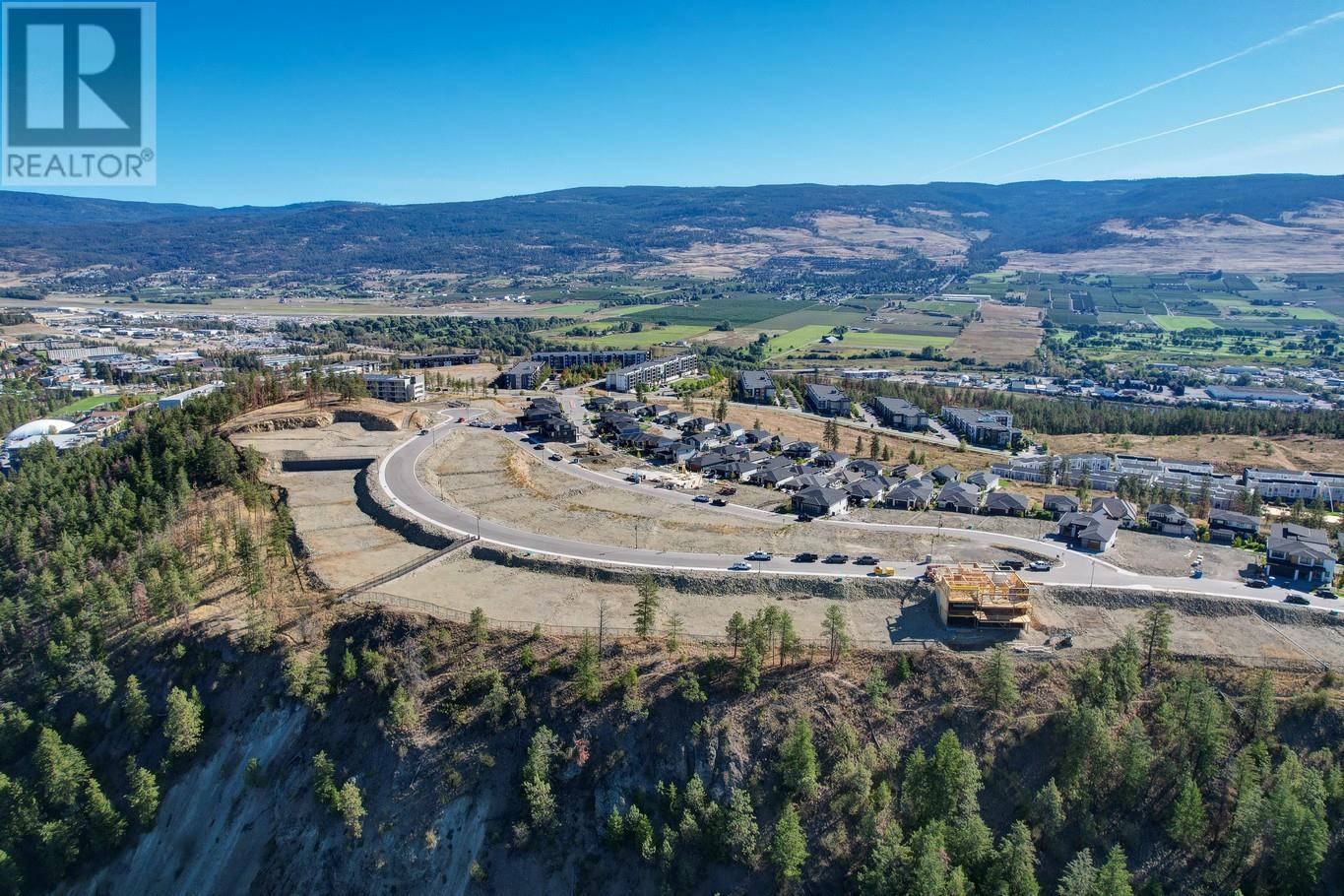 Photo 12 of 687 Kingswood Terrace Lot 63, Kelowna BC