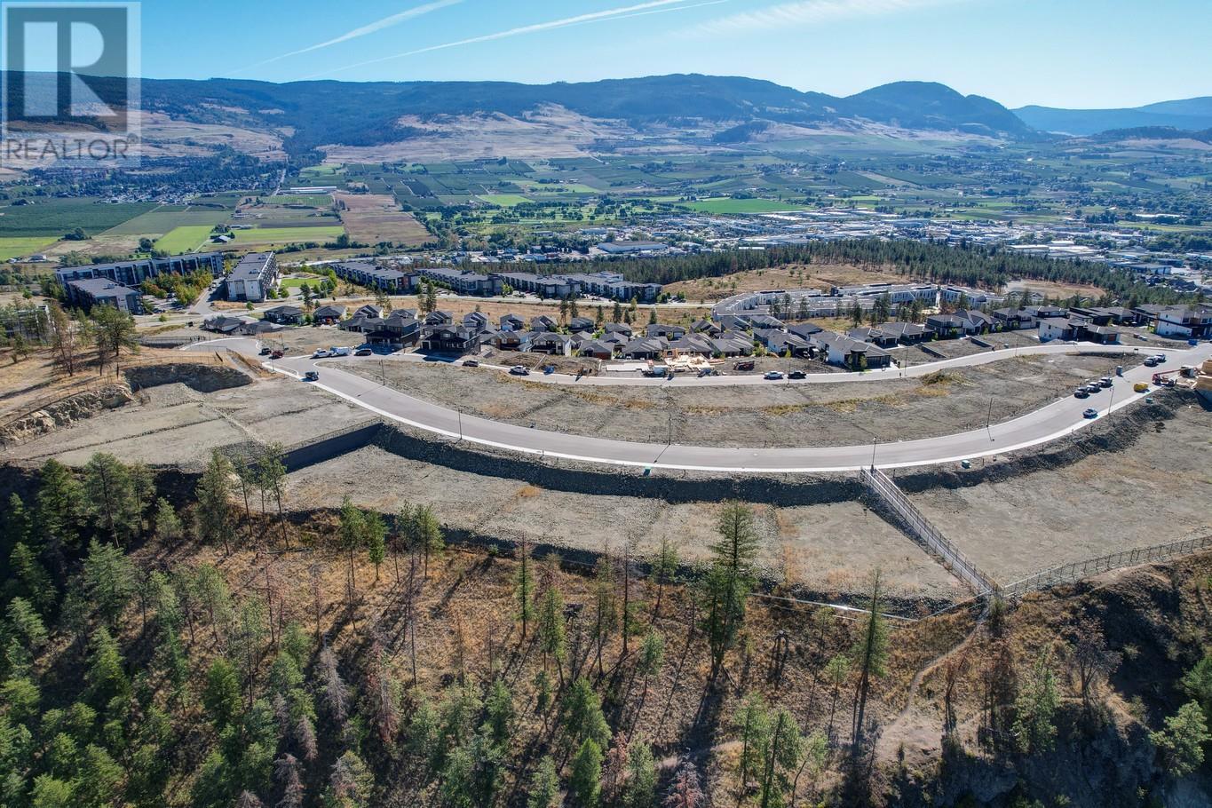  662 Kingswood Terrace, Kelowna