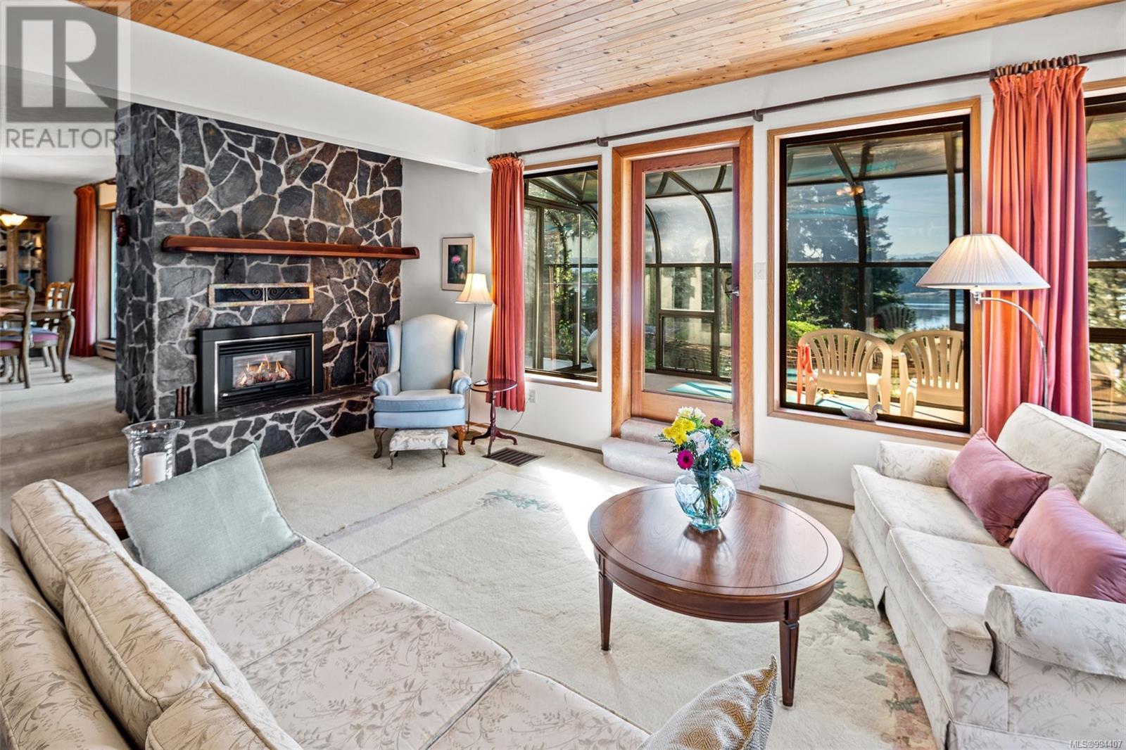Photo 9 of 1946 Murray Rd, Sooke BC