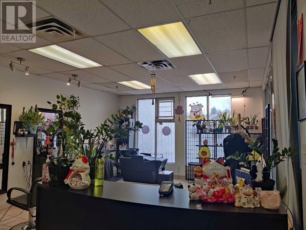Photo 3 of 25 26 27 33 132 3 Avenue Se, Calgary AB