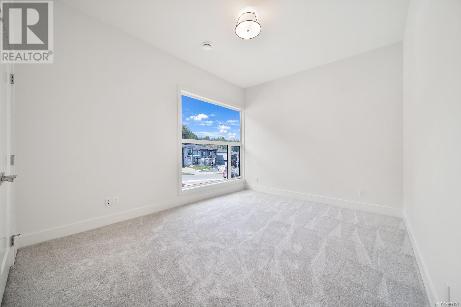 4650 Ambience Dr, Nanaimo