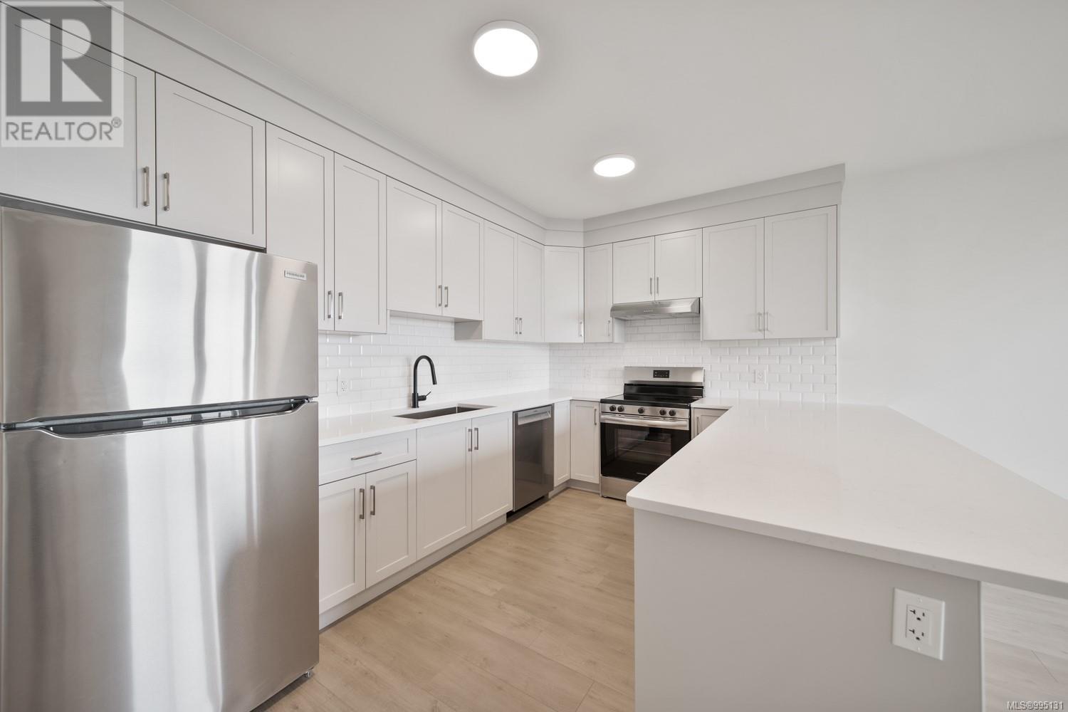 4650 Ambience Dr, Nanaimo