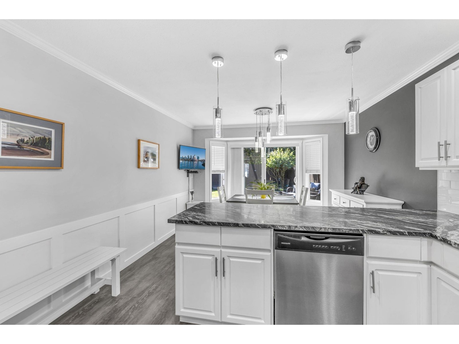 2 45156 CUMBERLAND AVENUE, Sardis South, Chilliwack