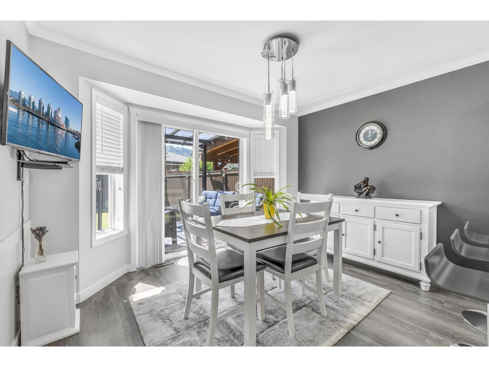 2 45156 CUMBERLAND AVENUE, Sardis South, Chilliwack