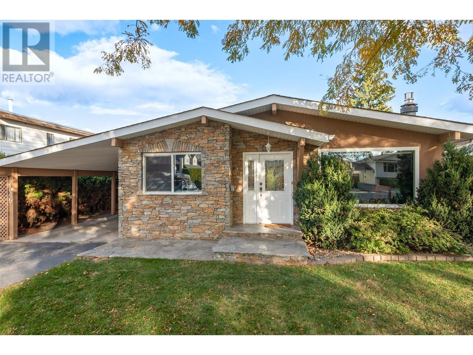 2645 Ethel Street, Kelowna