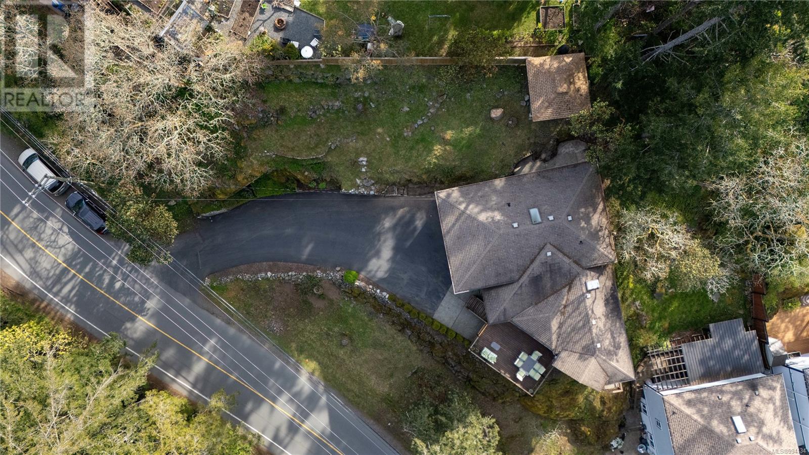  2610 Selwyn Road, Langford