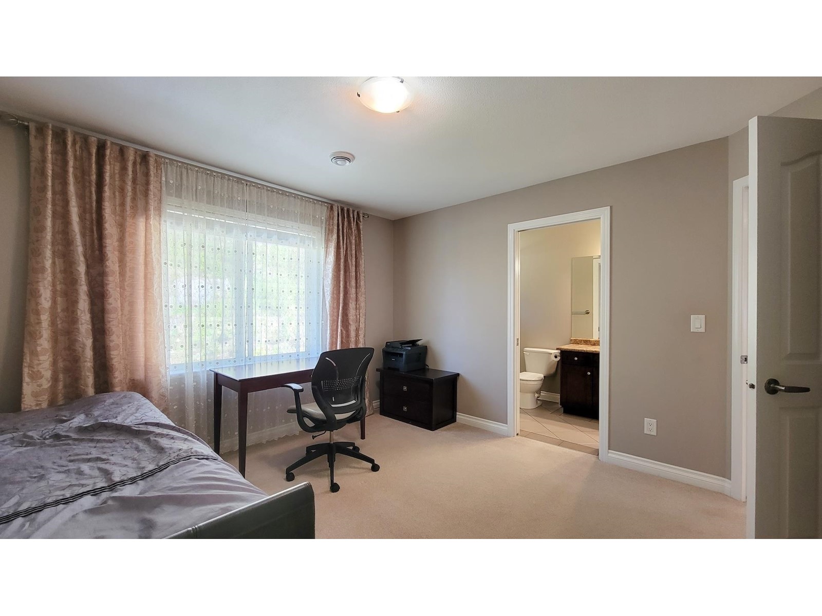 30 33925 ARAKI COURT, Mission