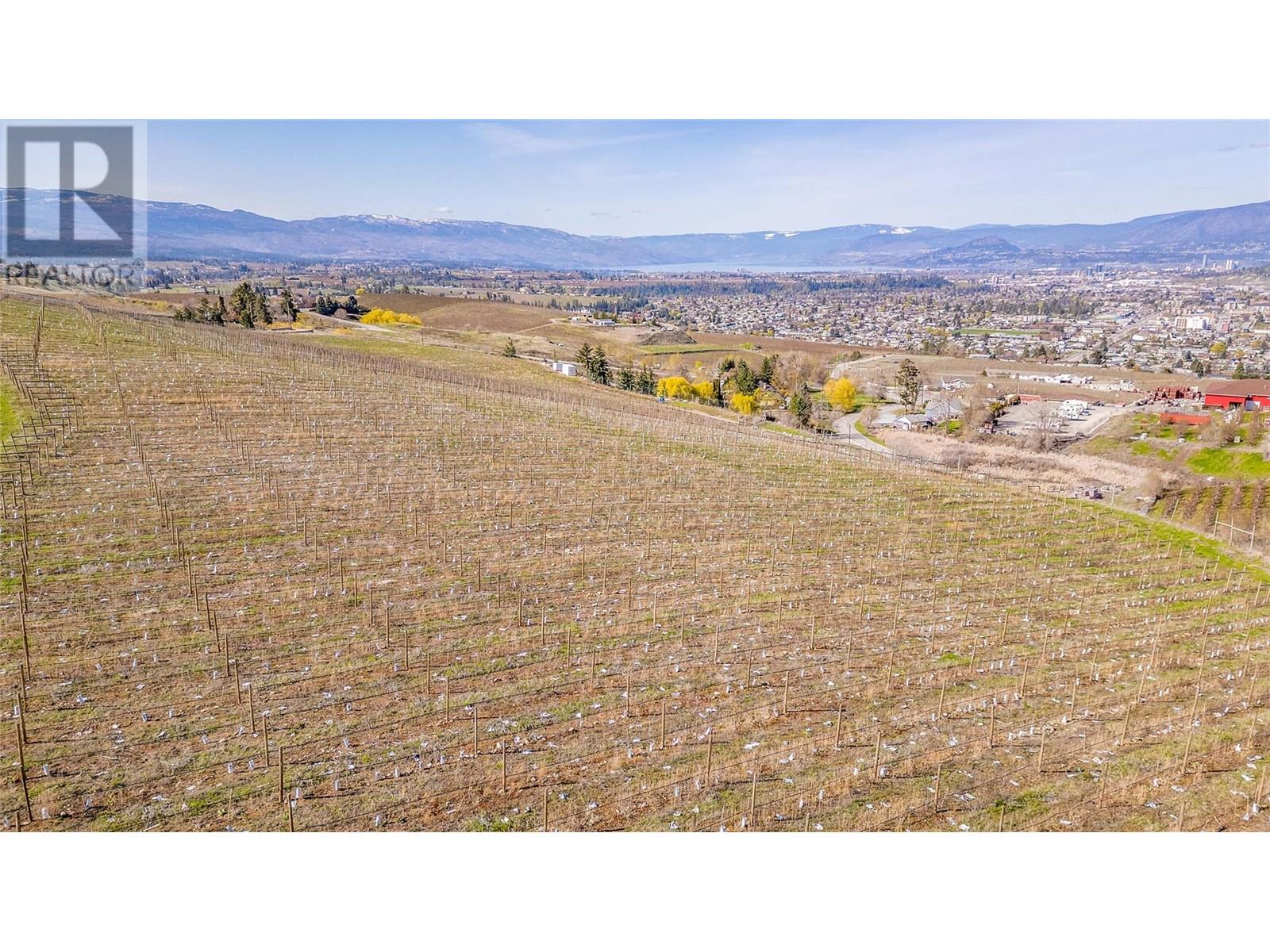 1271 Mckenzie Road, Kelowna
