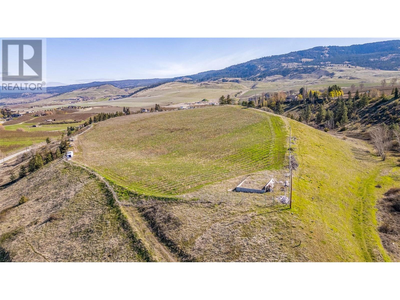  1271 Mckenzie Road, Kelowna