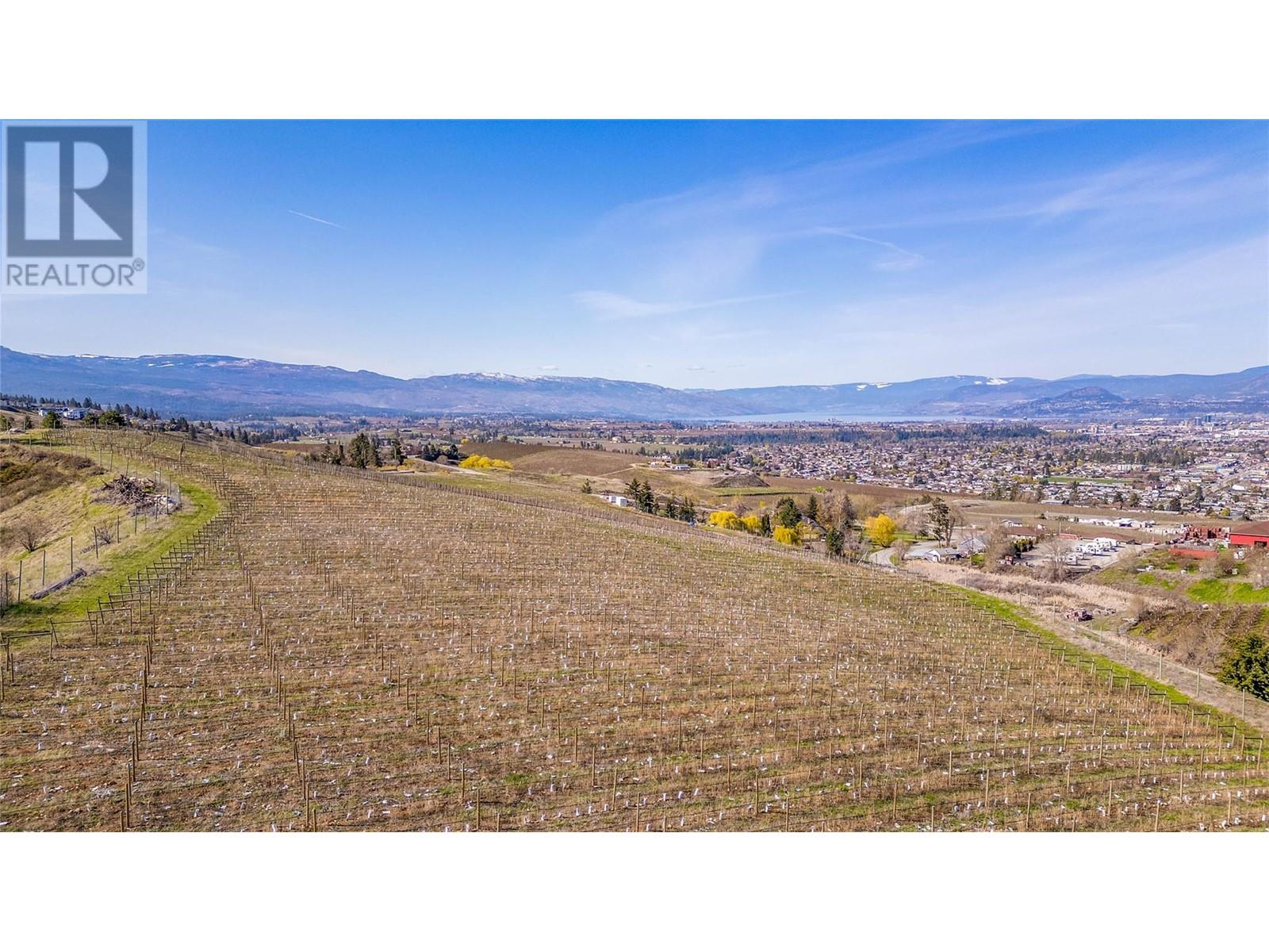  1271 Mckenzie Road, Kelowna