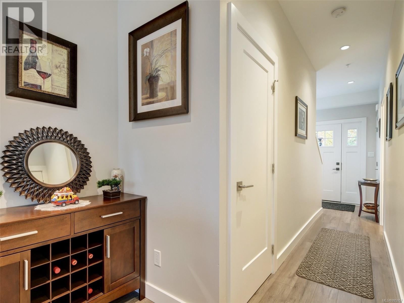Photo 15 of 101 6717 Ayre Rd, Sooke BC