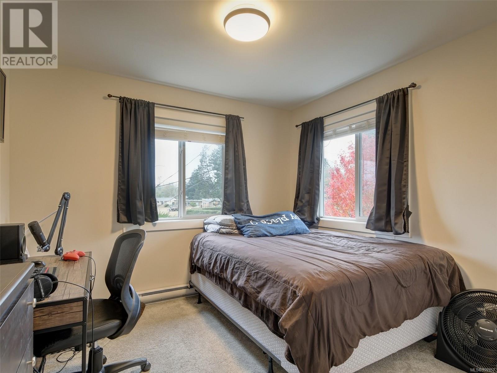 Photo 3 of 101 6717 Ayre Rd, Sooke BC