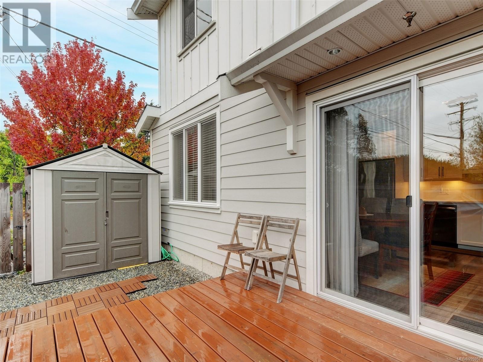 Photo 8 of 101 6717 Ayre Rd, Sooke BC
