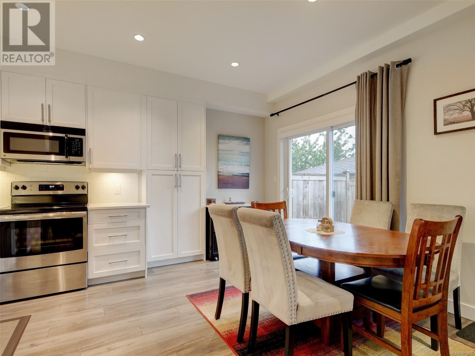 Photo 17 of 101 6717 Ayre Rd, Sooke BC