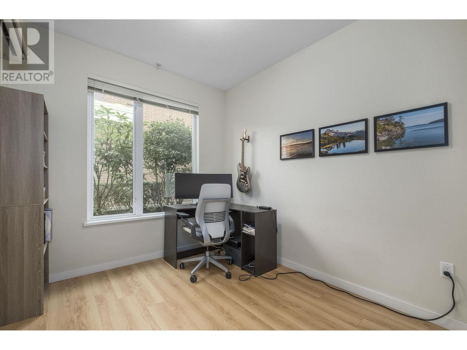 121 9399 ODLIN ROAD, Richmond real estate listing R2992373
