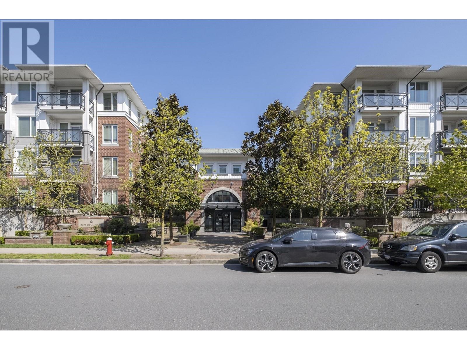 121 9399 ODLIN ROAD, Richmond real estate listing R2992373