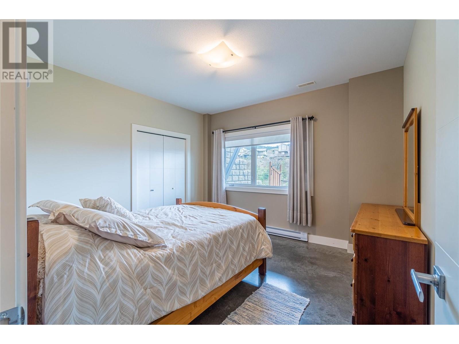Photo 27 of 772 Battle Street W, Kamloops BC