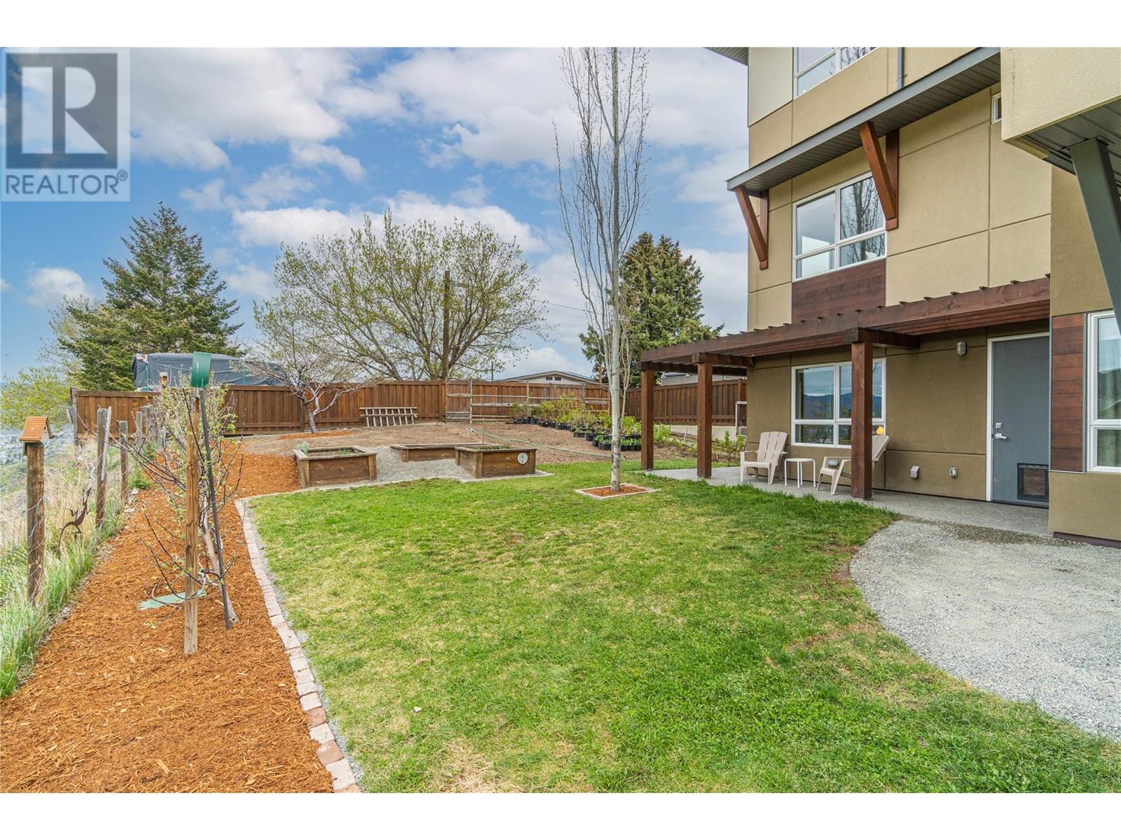 Photo 17 of 772 Battle Street W, Kamloops BC