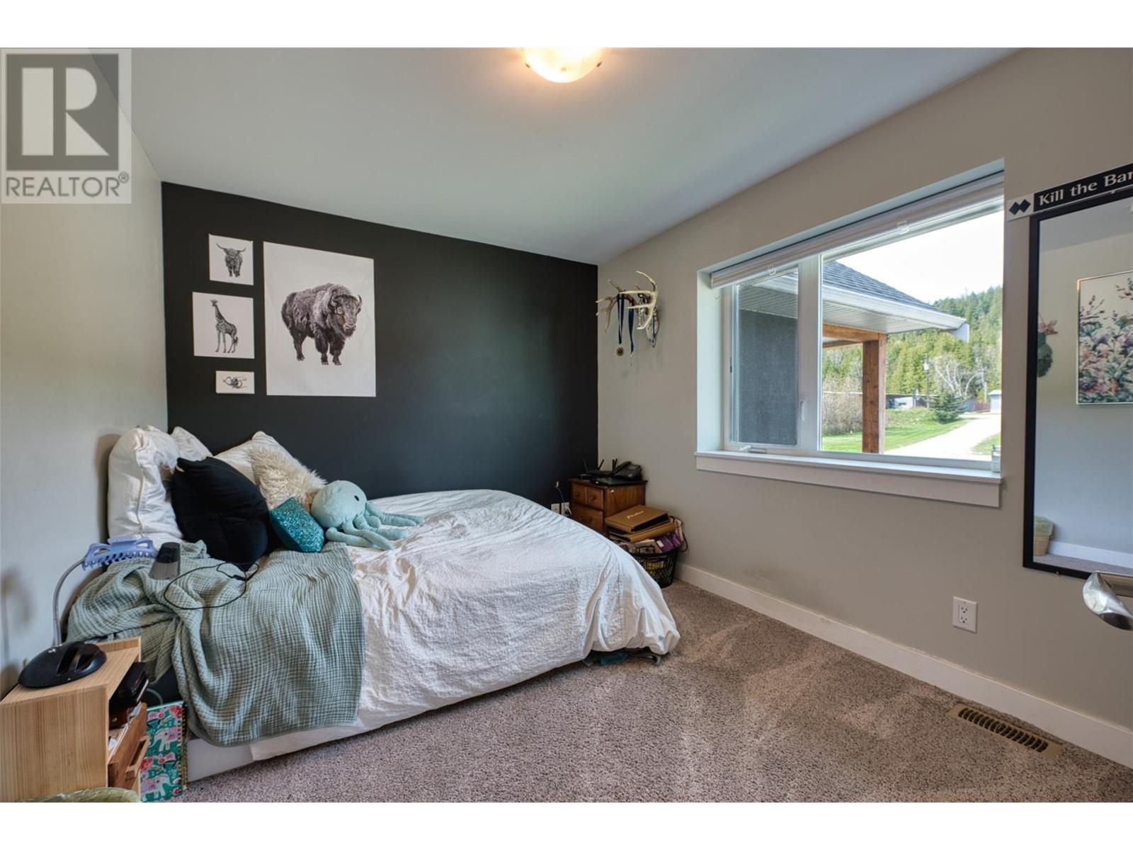 5220 97A Highway, Armstrong