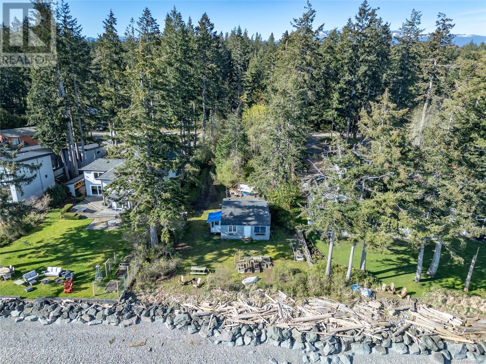 1418 Seaview Rd, Black Creek