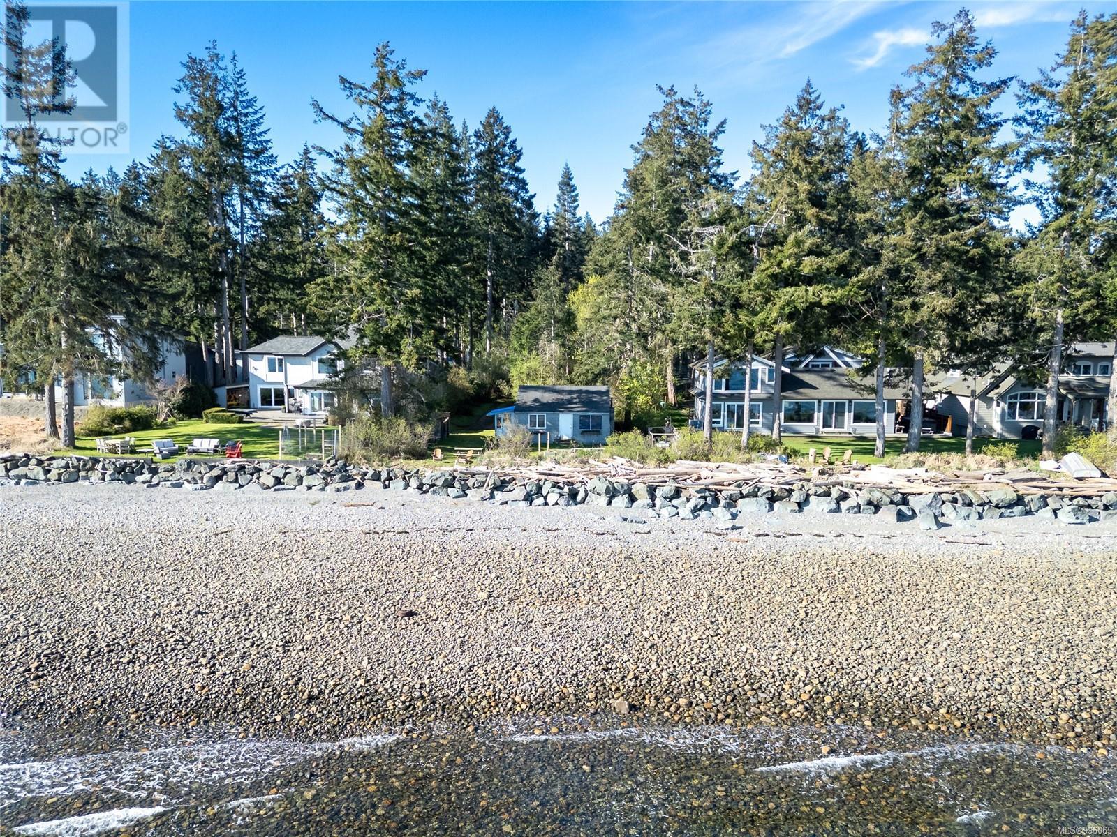 1418 Seaview Rd, Black Creek