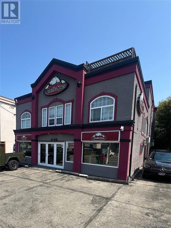 3185 Quadra St, Victoria