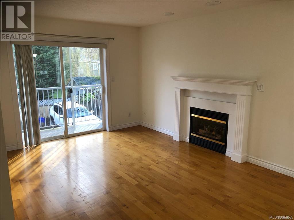 3185 Quadra St, Victoria