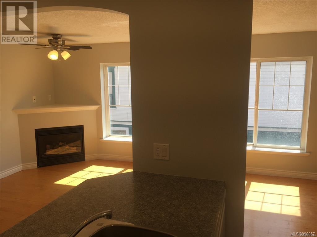 3185 Quadra St, Victoria